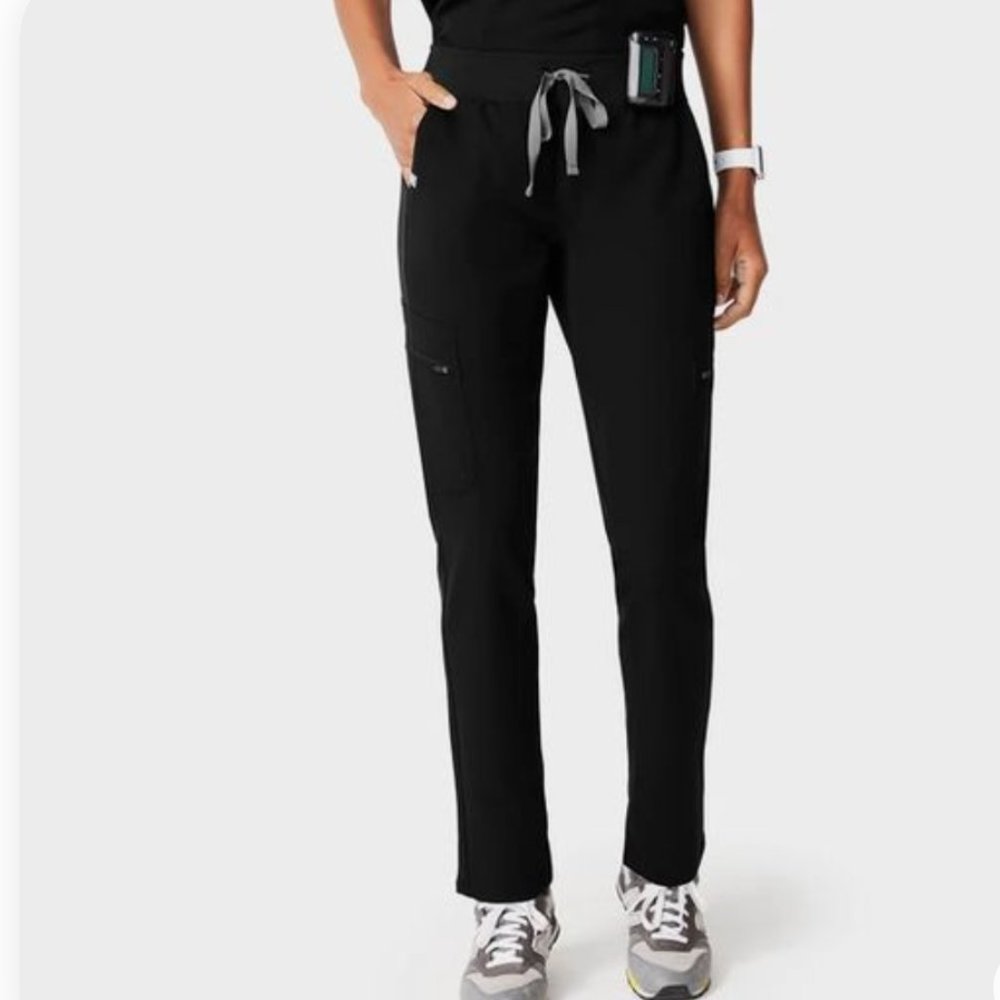 Figs Kauro Pants